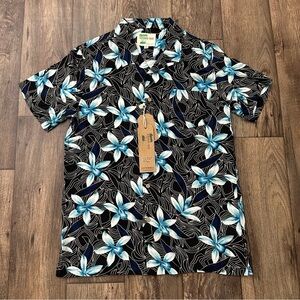 Kahuna Bay Short Sleeve Button Up Lightweight Shirt Floral Men’s Size M